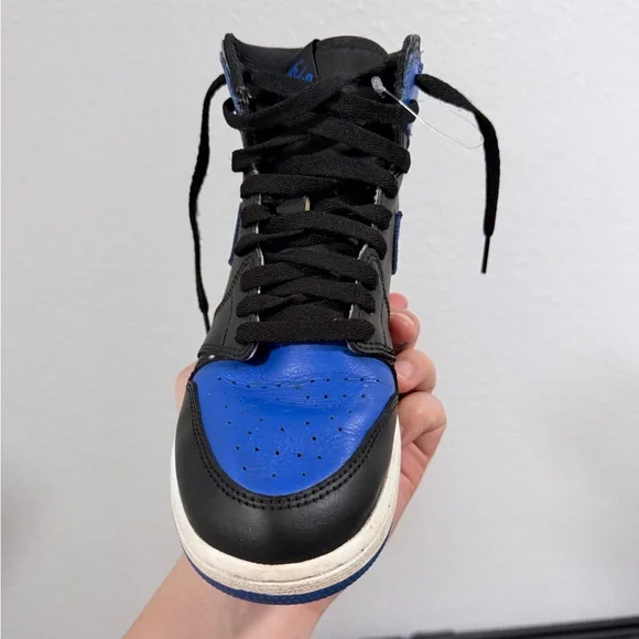Jordan retro 1 high Royal toe - Picture 2 of 9